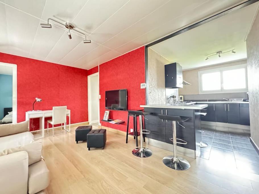 Appartement F2 Proche Axes Principaux - Claude Guichard Клермон-Ферран Экстерьер фото