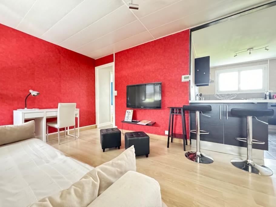 Appartement F2 Proche Axes Principaux - Claude Guichard Клермон-Ферран Экстерьер фото