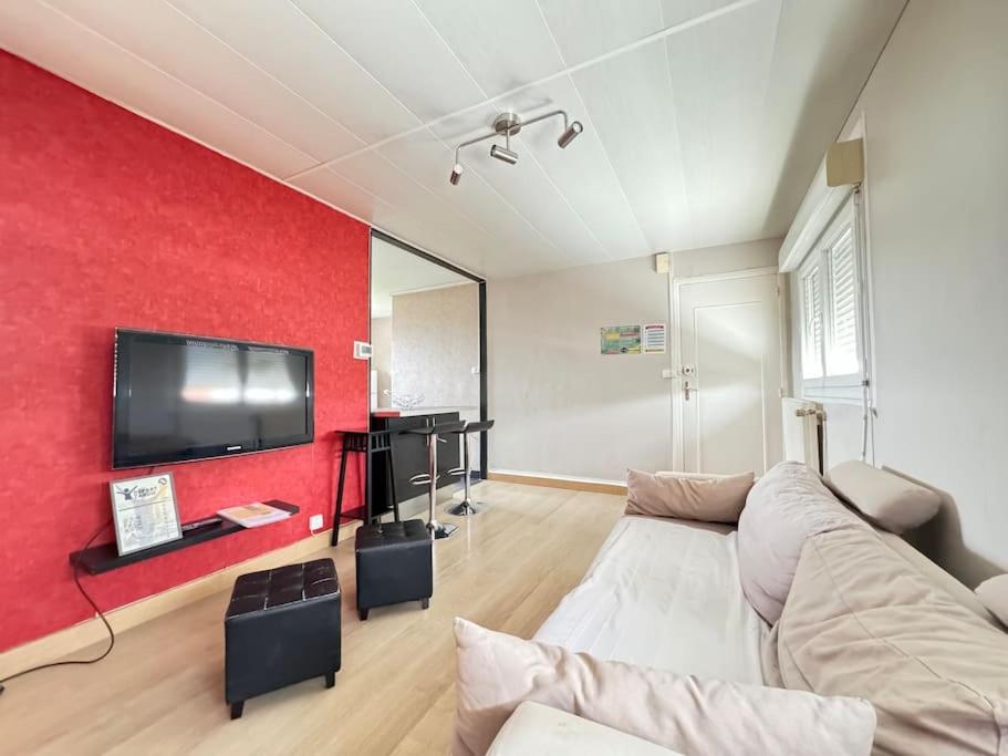 Appartement F2 Proche Axes Principaux - Claude Guichard Клермон-Ферран Экстерьер фото